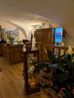 Hotel Coeur Du Village - Hotel Reception